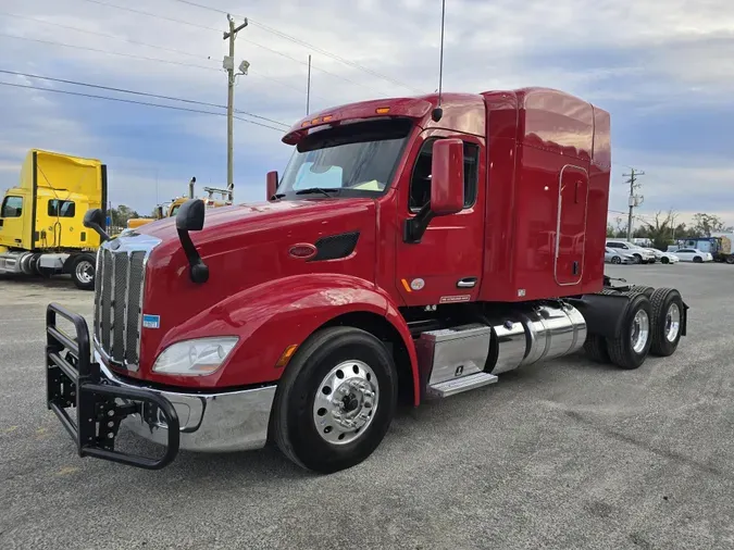 2022 Peterbilt 579