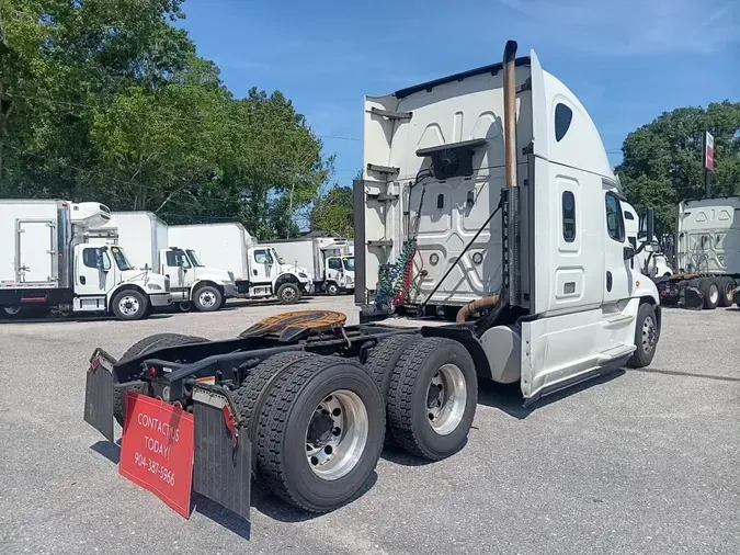 2019 FREIGHTLINER CASCADIA 125