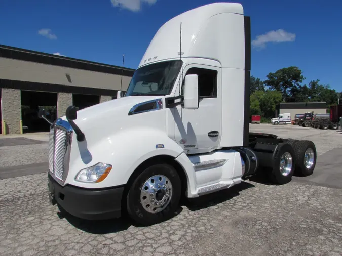 2022 Kenworth T680