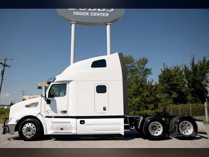 2021 PETERBILT 579