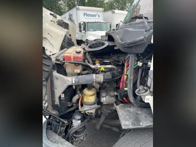 2020 FREIGHTLINER/MERCEDES CASCADIA 113