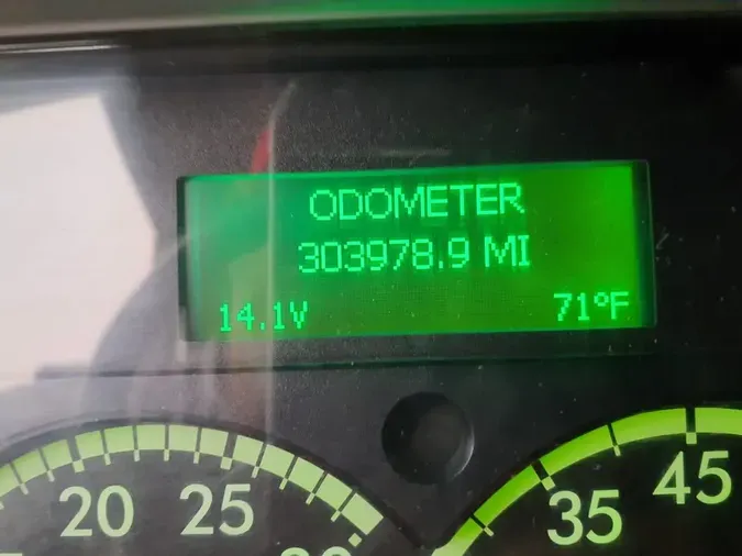 2019 FREIGHTLINER M2 106