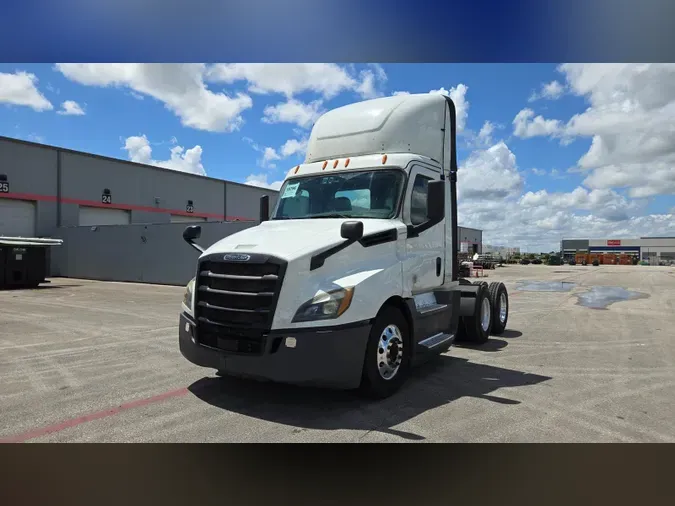 2019 Freightliner Cascadia 1266e03e21b2f2e958765f5e2f389bd21b0