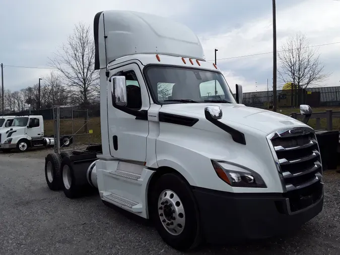 2019 FREIGHTLINER/MERCEDES NEW CASCADIA PX12664