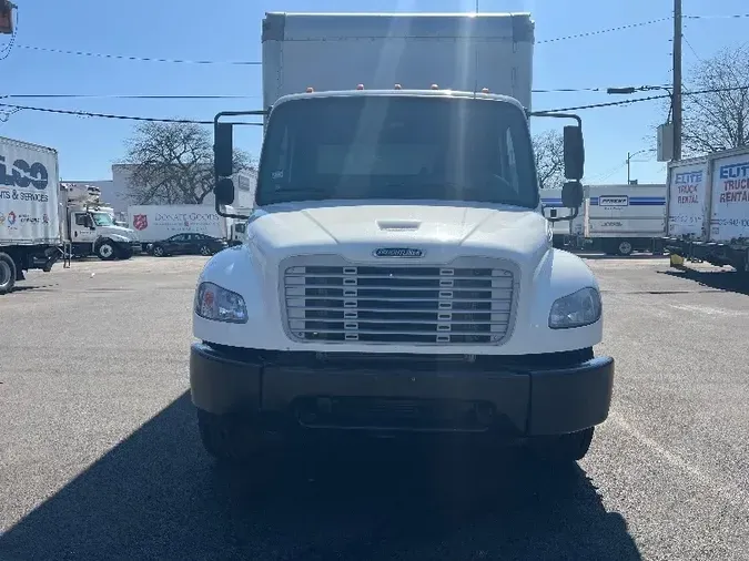 2016 Freightliner M2