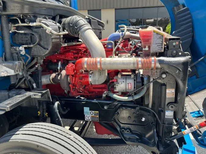 2022 Kenworth T680