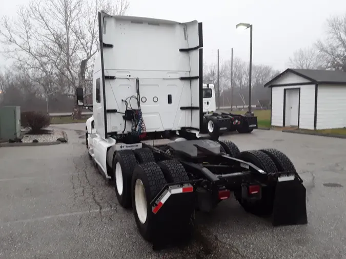 2019 NAVISTAR INTERNATIONAL LT625 SLPR CAB