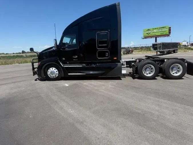 2022 Kenworth T680