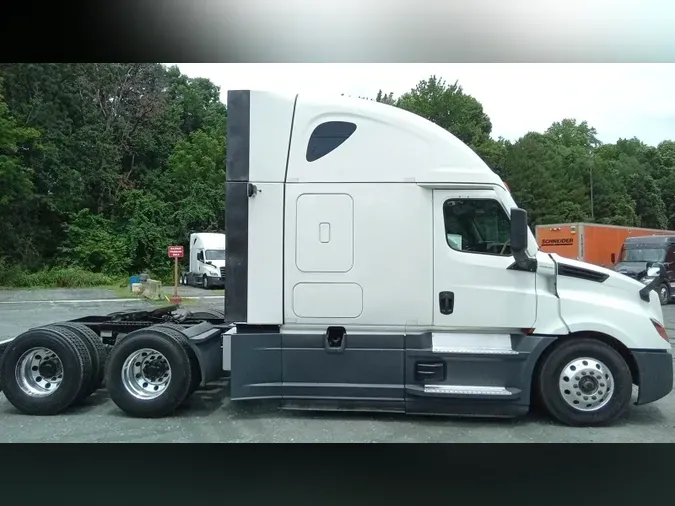 2022 Freightliner Cascadia 1266e11b1d9a8f8c44931ffd4f96b5a2e32