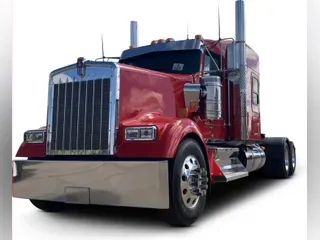 2023 Kenworth W900L