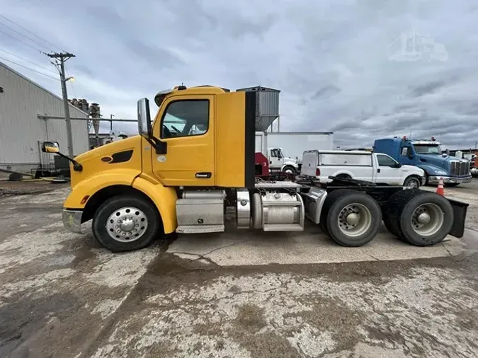 2016 PETERBILT 579