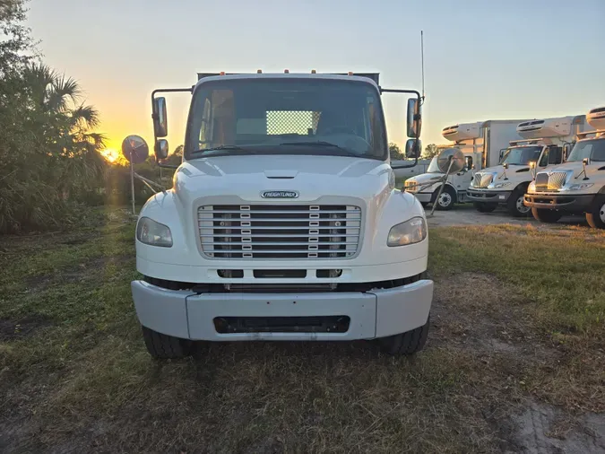 2017 FREIGHTLINER/MERCEDES M2 106