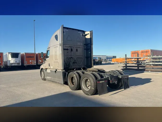 2024 Freightliner Cascadia