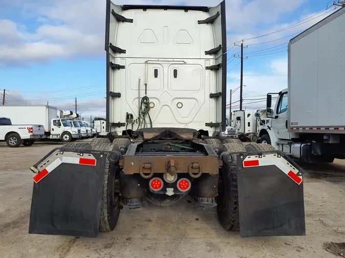 2019 FREIGHTLINER/MERCEDES CASCADIA 125