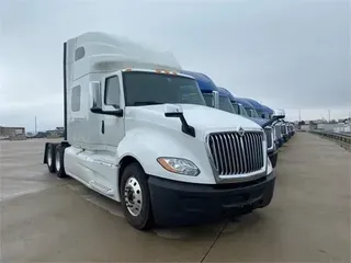 2022 INTERNATIONAL LT