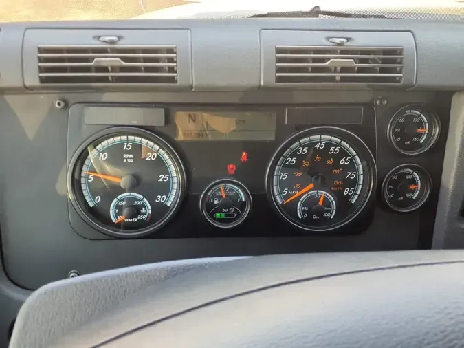 2019 FREIGHTLINER CASCADIA 125