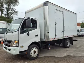 2018 HINO HINO 195