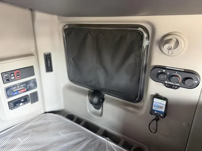 2022 International LT6256e2abc7fb700023ab9b4a4443516409c