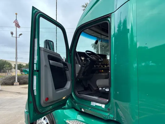 2020 Kenworth T680