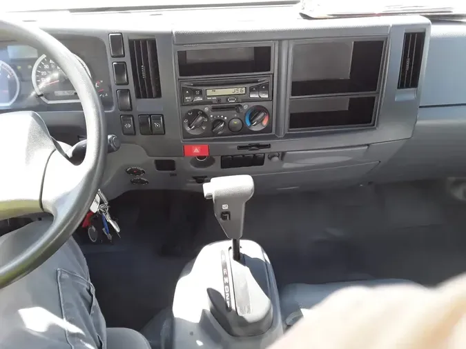 2018 ISUZU NQR