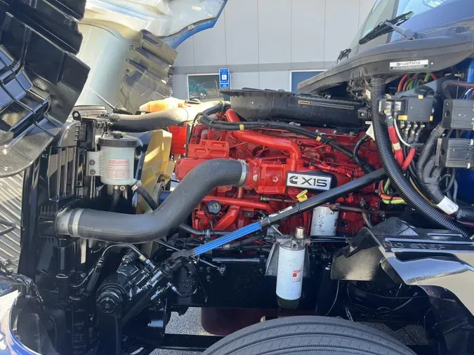 2022 International LT625