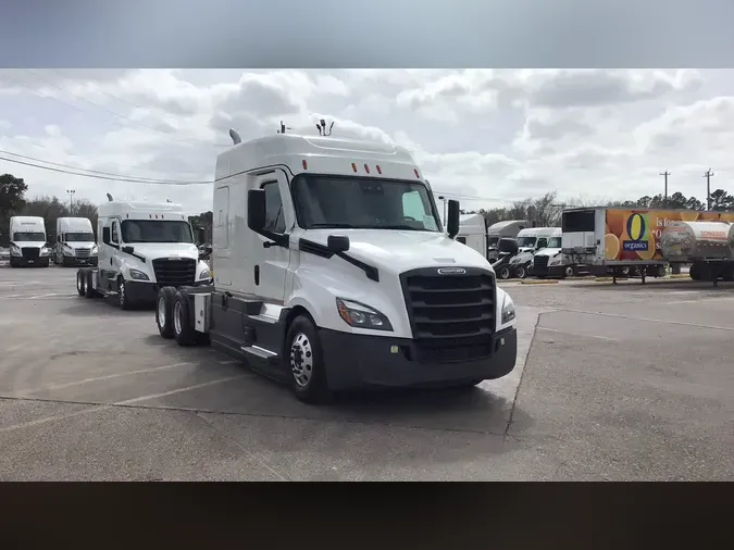 2022 Freightliner Cascadia 1266e2f1c236b1b6159c424968561ea4d89