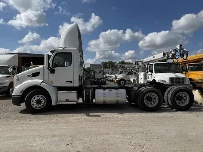 2019 PETERBILT 579
