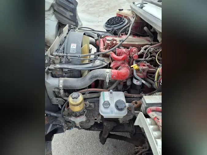 2019 FREIGHTLINER/MERCEDES M2 106