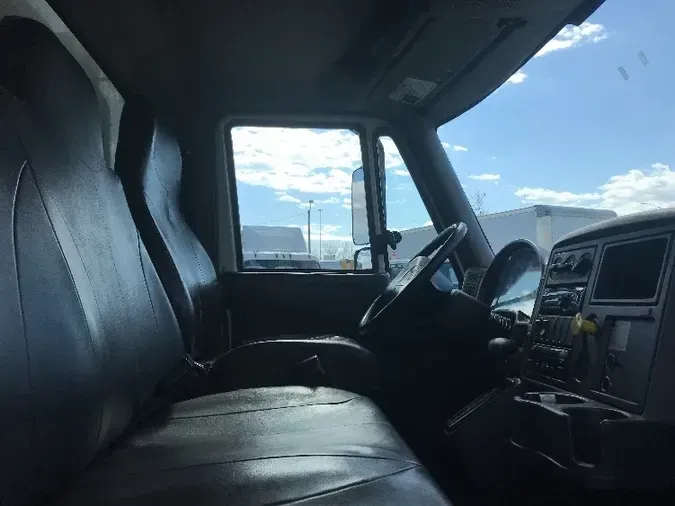 2018 International 4300