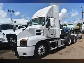 2019 MACK ANTHEM 64T