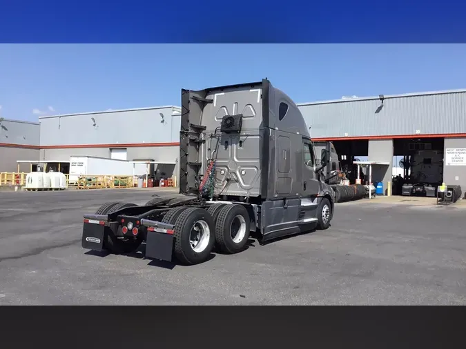 2023 Freightliner Cascadia 1266e38e9fa25f6b1fdc0568d4e3d64512a