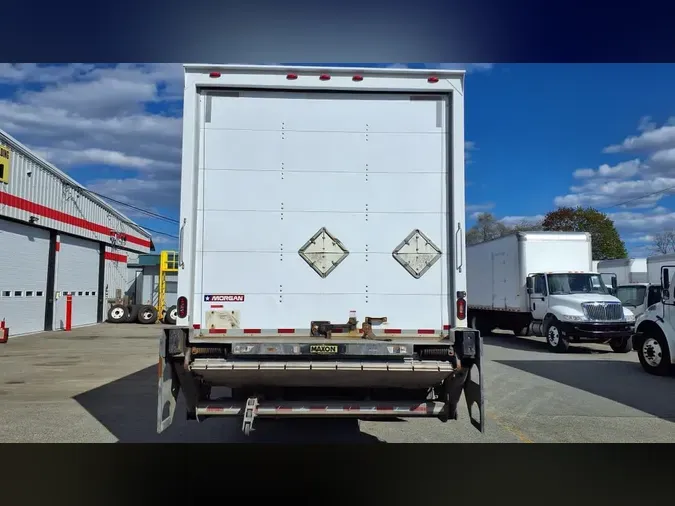 2019 FREIGHTLINER/MERCEDES M2 106