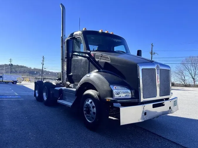 2020 Kenworth T880