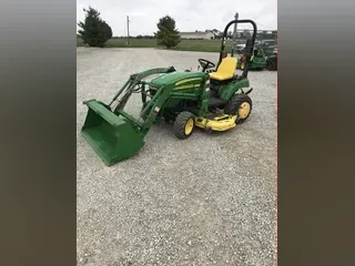 2008 John Deere 2305