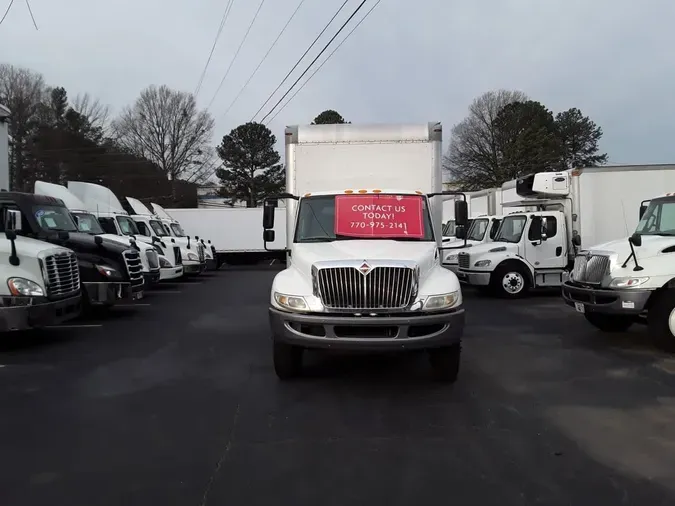 2019 NAVISTAR INTERNATIONAL 4300