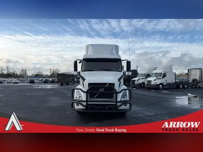 2019 VOLVO VNL640