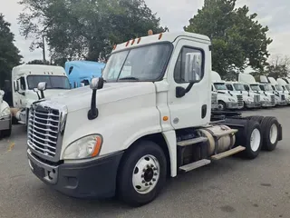 2019 FREIGHTLINER/MERCEDES CASCADIA 125