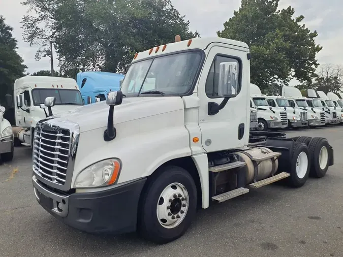 2019 FREIGHTLINER/MERCEDES CASCADIA 1256e59fcd33a9586a05e7b1d42732a8df9