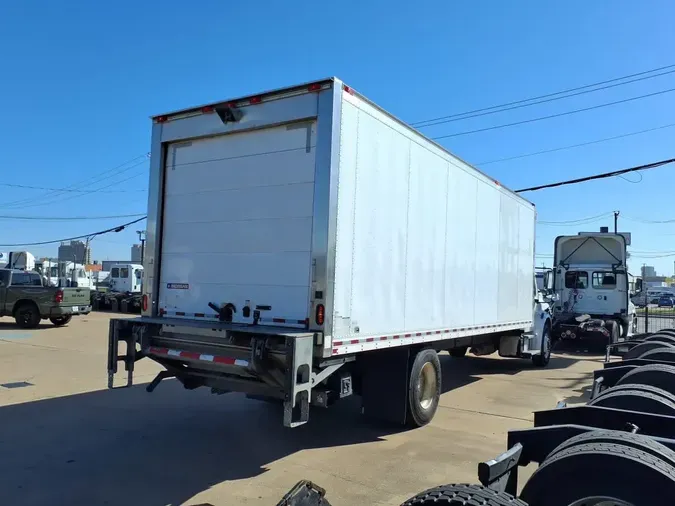 2018 FREIGHTLINER/MERCEDES M2 106