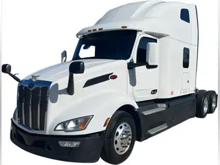 2023 Peterbilt 579
