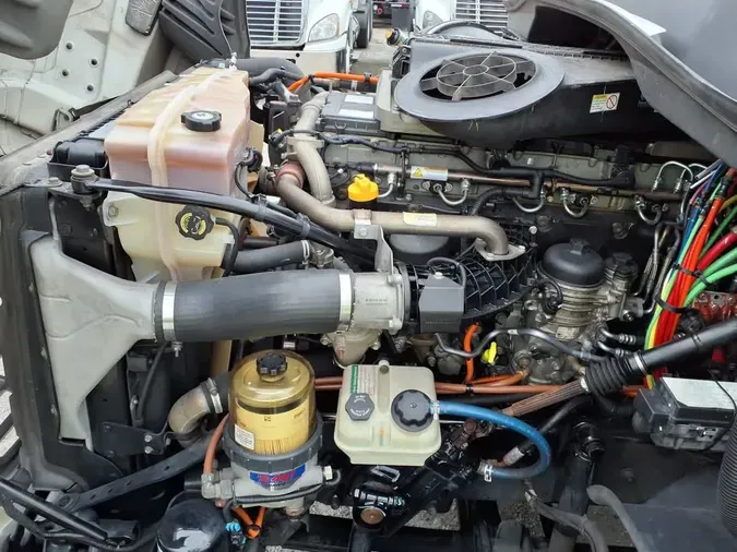 2018 FREIGHTLINER CASCADIA 125