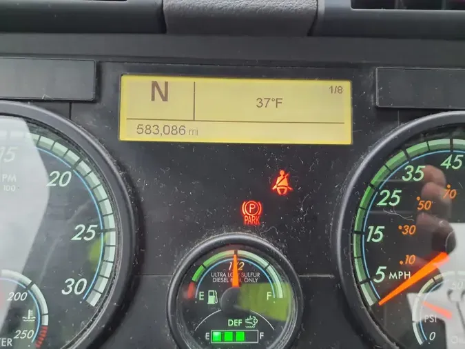 2020 FREIGHTLINER/MERCEDES CASCADIA 1256e6277b5eea5a62a64b7a2e7611d579c