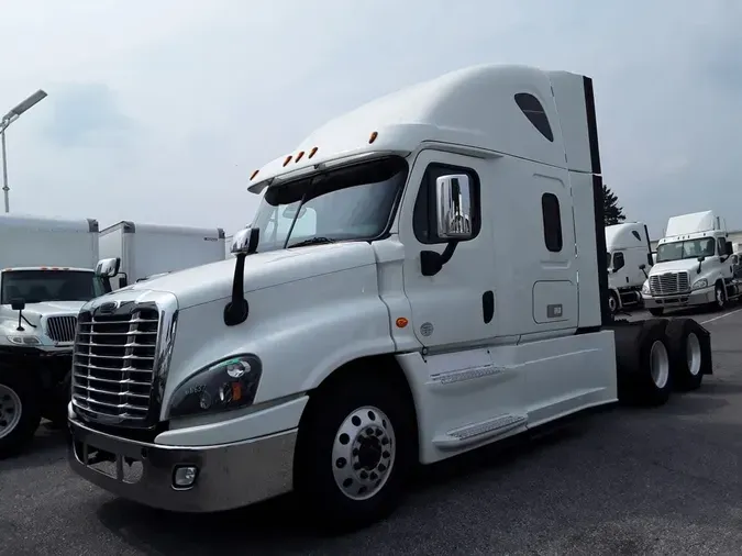 2018 FREIGHTLINER CASCADIA 1256e678229bb4c47b9950cad1be13ed269
