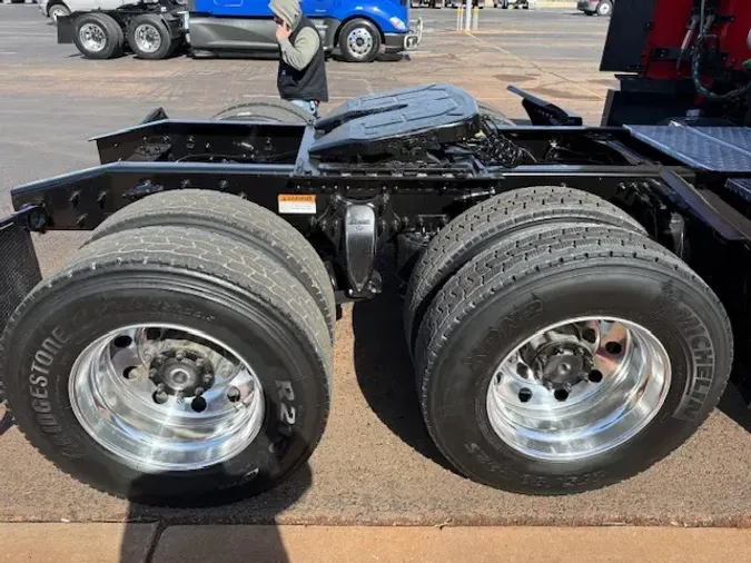 2021 FREIGHTLINER CASCADIA