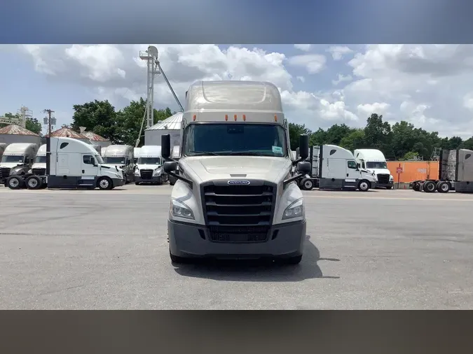 2024 Freightliner Cascadia