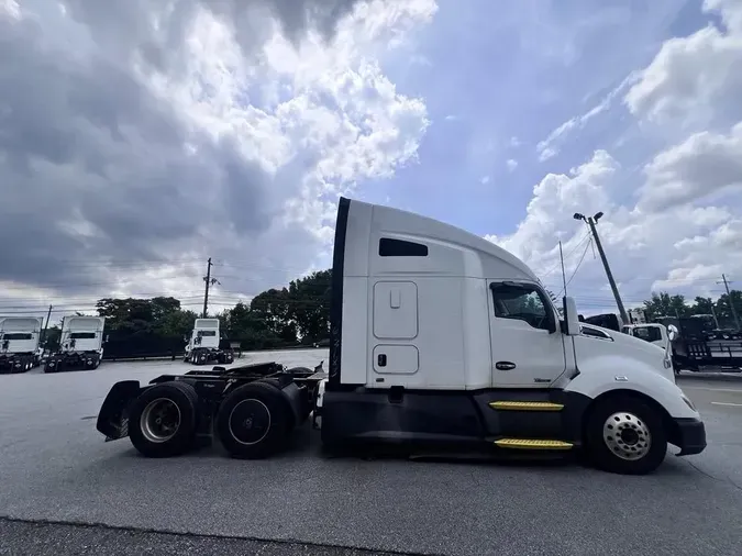 2021 Kenworth T680