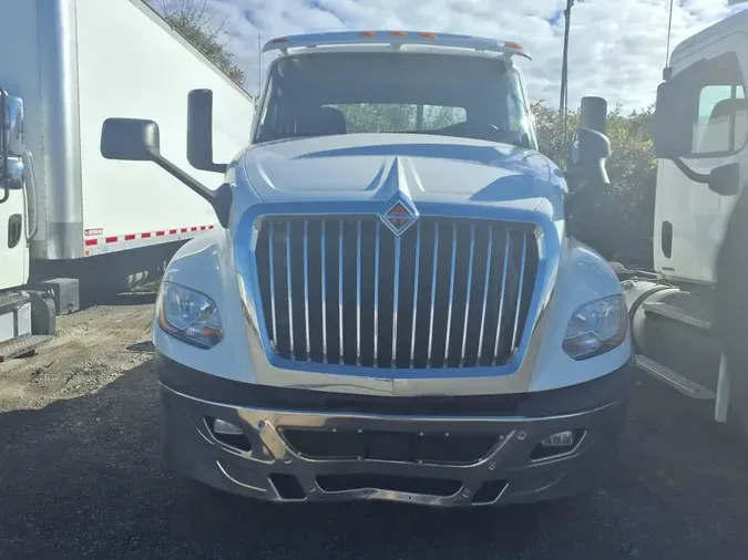 2019 NAVISTAR INTERNATIONAL LT625 DAYCAB T/A