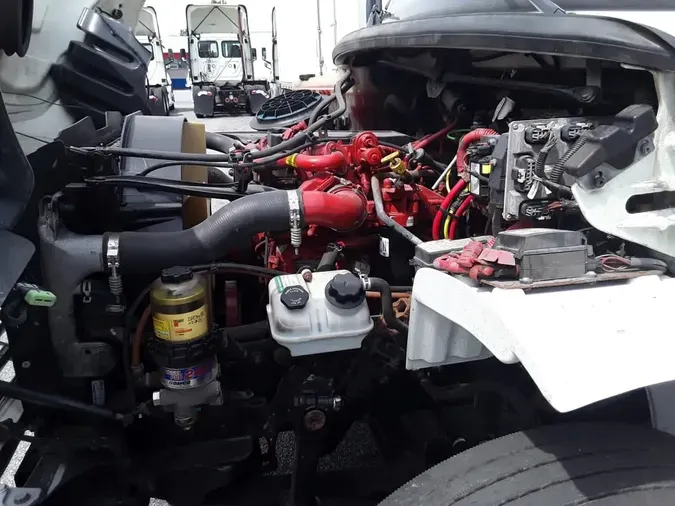 2019 FREIGHTLINER/MERCEDES M2 106