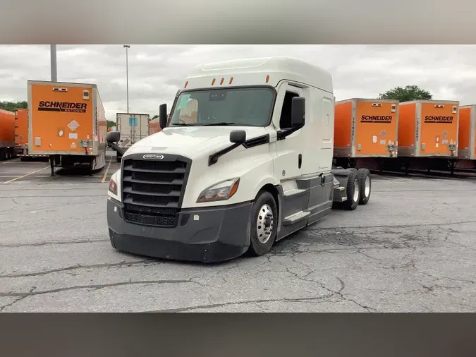 2022 Freightliner Cascadia 126