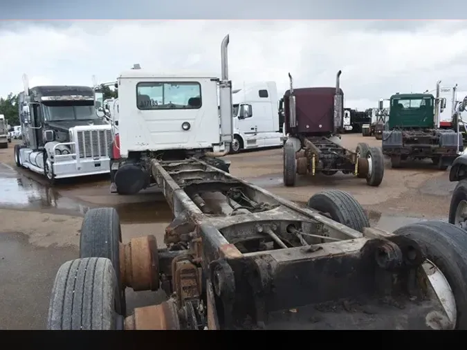 2005 MACK GRANITE CV713